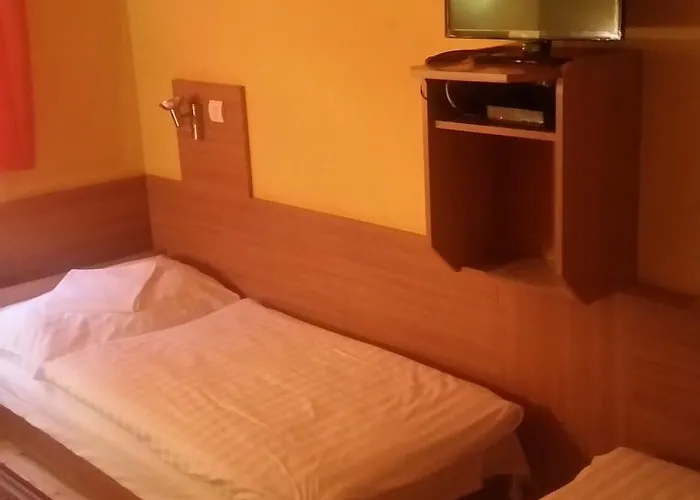 Kis-duna & モーテル Mosonmagyaróvár