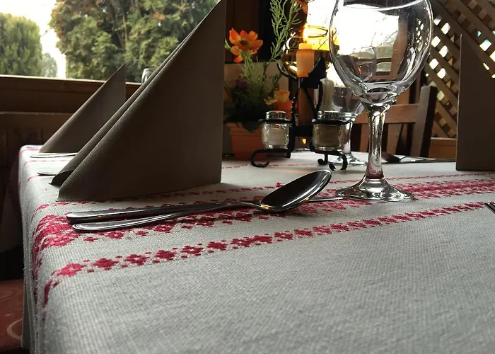 Kis-duna & モーテル